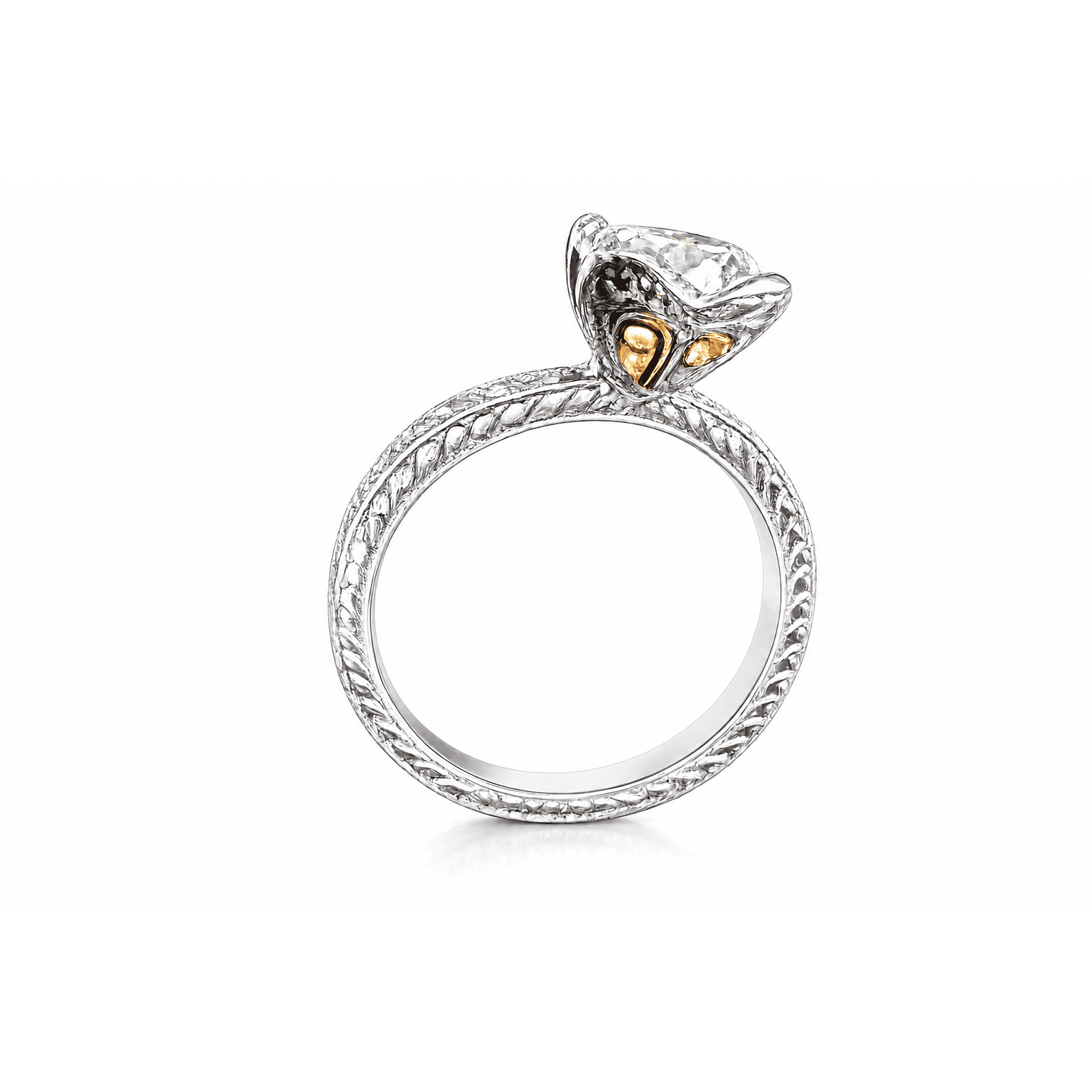 Flora Crest Ring