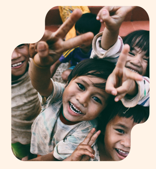 Happy people sharing food